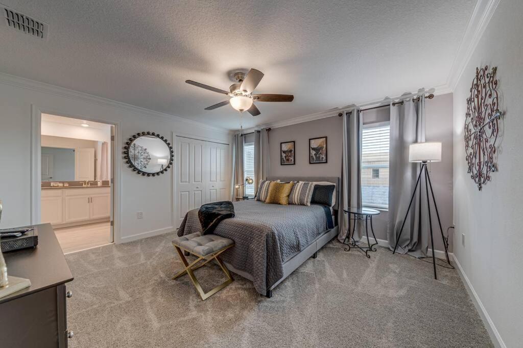 Newly Listed Townhouse Storey Lake, Free Waterpark Кіссіммі Екстер'єр фото