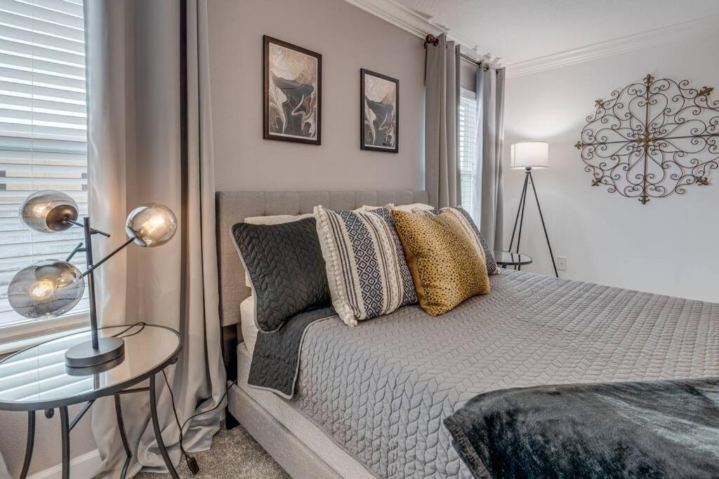 Newly Listed Townhouse Storey Lake, Free Waterpark Кіссіммі Екстер'єр фото