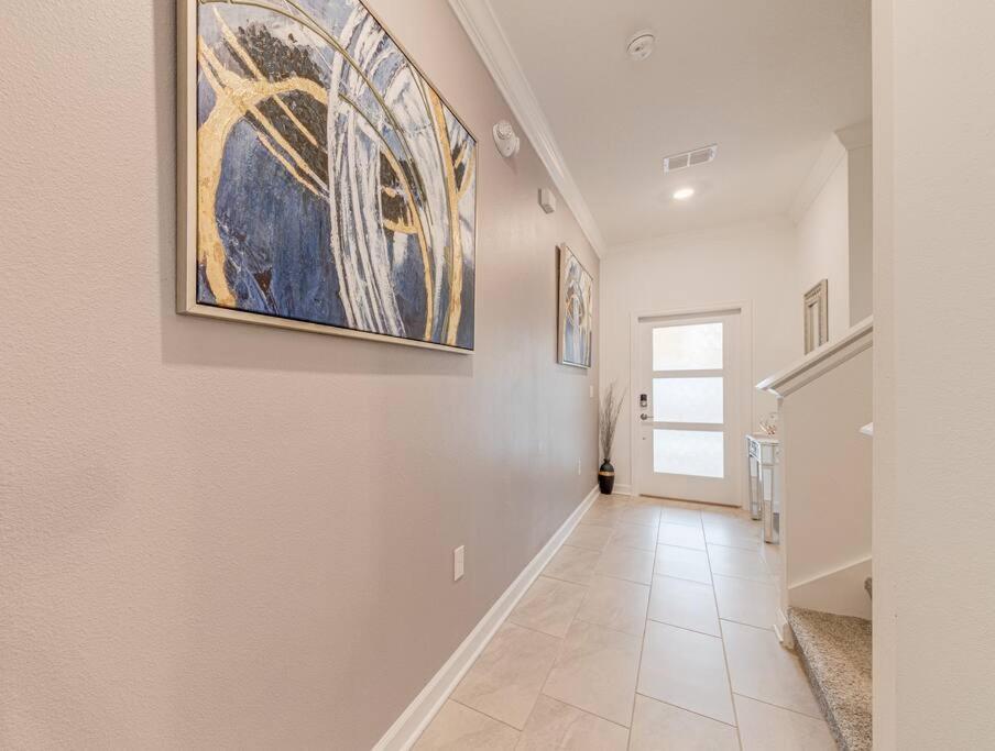 Newly Listed Townhouse Storey Lake, Free Waterpark Кіссіммі Екстер'єр фото